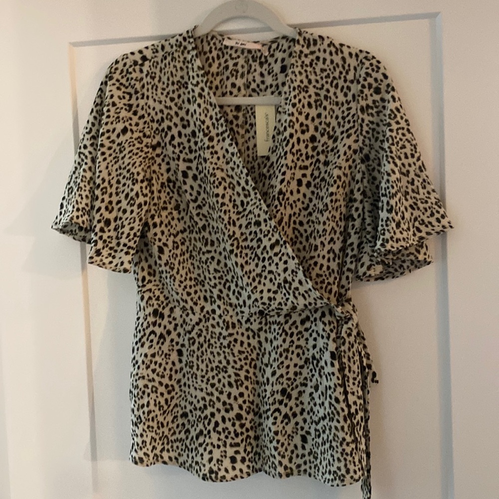 Tie wrap leopard print top. Never worn, new with tags.